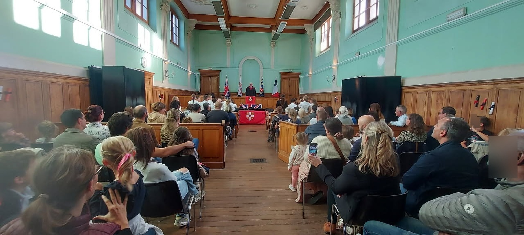 Remise des diplômes de Cambridge aux anciens CM2